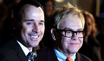 elton john to marry dec 21 - India TV elton john to marry dec 21 - India TV