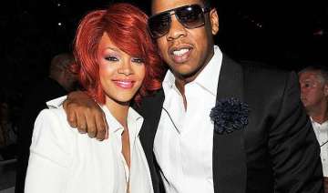 jay z has a phone line just for rihanna - India TV jay z has a phone line just for rihanna - India TV