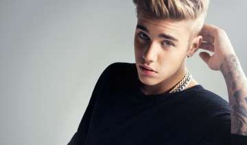 bieber flaunts chiselled physique - India TV bieber flaunts chiselled physique - India TV