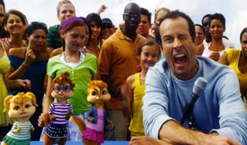 jason lee says chipwrecked is not just for kids -... jason lee says chipwrecked is not just for kids -...