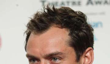 jude law pays over 250 000 annually in child... jude law pays over 250 000 annually in child...