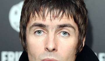 liam gallagher hires paul mccartney s divorce... liam gallagher hires paul mccartney s divorce...