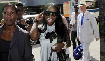 ny court dismisses charges against rapper foxy... ny court dismisses charges against rapper foxy...