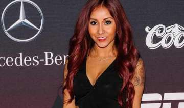 snooki makes bridesmaids wear horrible dresses -... snooki makes bridesmaids wear horrible dresses -...
