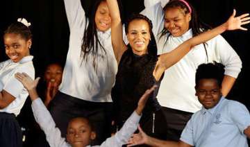 kerry washington feels blessed to be mom - India... kerry washington feels blessed to be mom - India...