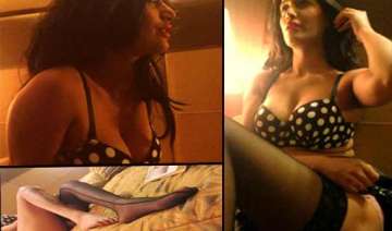 when poonam pandey watched ind pak t20 match in... when poonam pandey watched ind pak t20 match in...
