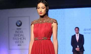shantanu nikhil bring the mahal on ibfw ramp -... shantanu nikhil bring the mahal on ibfw ramp -...