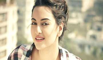 did you check this latest hot picture of sonakshi... did you check this latest hot picture of sonakshi...
