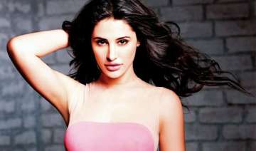 nargis fakhri loses almost four kgs in a month -... nargis fakhri loses almost four kgs in a month -...