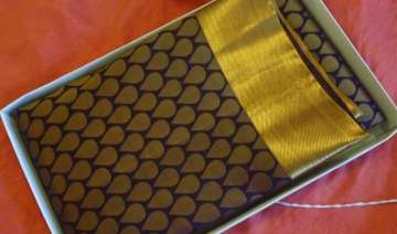 pamper your sister with ethnic wear on rakhi -... pamper your sister with ethnic wear on rakhi -...