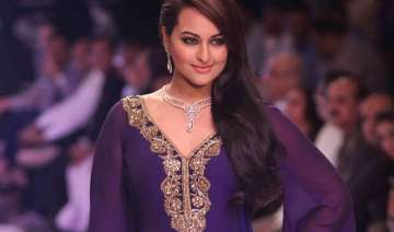 sonakshi sinha to walk for jj vallaya at bridal... sonakshi sinha to walk for jj vallaya at bridal...