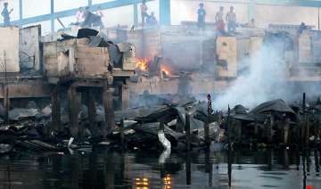 fire in philippine capital leaves 8 000 homeless... fire in philippine capital leaves 8 000 homeless...