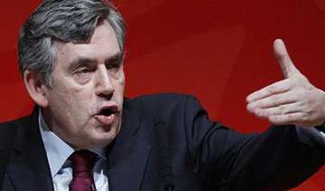 gordon brown accuses rupert murdoch s tabloid of... gordon brown accuses rupert murdoch s tabloid of...