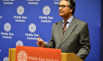 india pak revive back channel talks jilani -... india pak revive back channel talks jilani -...