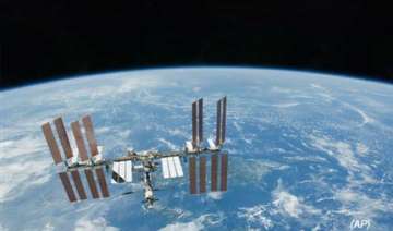 massive cooling system failure aboard int l space... massive cooling system failure aboard int l space...