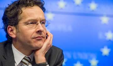 eurozone ministers approve greek bailout deal -... eurozone ministers approve greek bailout deal -...