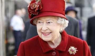 isis plans attack on queen s guards report -... isis plans attack on queen s guards report -...