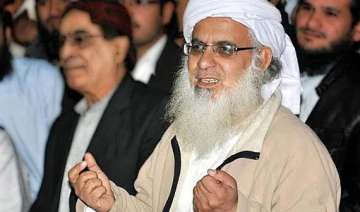 pakistan hardline cleric bows to pressure... pakistan hardline cleric bows to pressure...