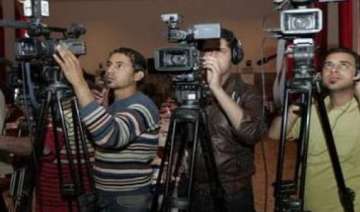 iraq backs off on forcing 44 media outlets closed... iraq backs off on forcing 44 media outlets closed...
