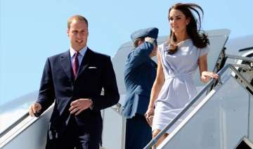 kate william land in los angeles for us trip -... kate william land in los angeles for us trip -...