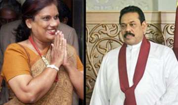 kumaratunga asks rajapaksa to share power with... kumaratunga asks rajapaksa to share power with...