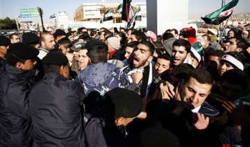 syria activists call strike homs fears grow -... syria activists call strike homs fears grow -...