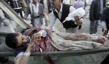 troops hit protesters marching into yemen capital... troops hit protesters marching into yemen capital...