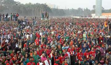 2.5 lakh people in bangladesh sing national... 2.5 lakh people in bangladesh sing national...