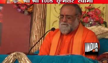 ayurveda doc turned billionaire godman kumar... ayurveda doc turned billionaire godman kumar...
