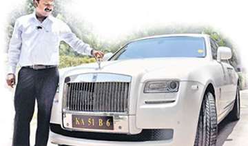 bangalore barber owns rolls royce ghost 67 other... bangalore barber owns rolls royce ghost 67 other...