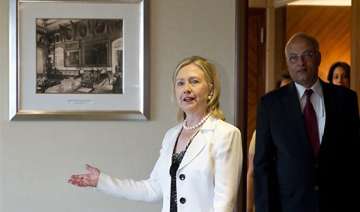hillary clinton urges india to expand influence -... hillary clinton urges india to expand influence -...