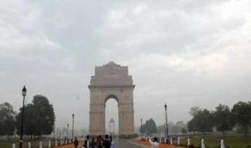 cloudy day rain ahead for delhi - India TV cloudy day rain ahead for delhi - India TV