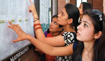 du announces its first cut off list - India TV du announces its first cut off list - India TV