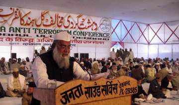deoband ulema ask govt to raise veil ban issue... deoband ulema ask govt to raise veil ban issue...