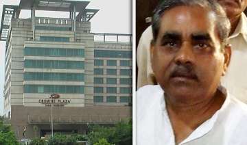 former bjp mla from up shot at robbed in front of... former bjp mla from up shot at robbed in front of...