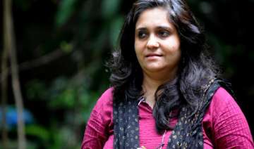 gulbarg embezzlement case teesta accuses cops of... gulbarg embezzlement case teesta accuses cops of...