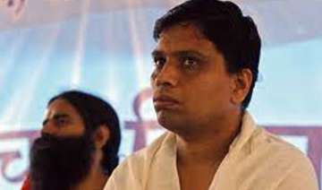 haridwar police pastes cbi summons outside... haridwar police pastes cbi summons outside...