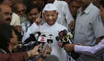 hazare flays new lokpal bill says govt should... hazare flays new lokpal bill says govt should...