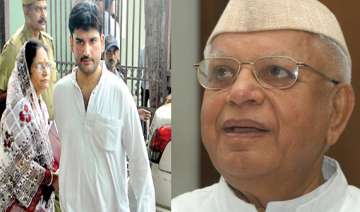 high court says n d tiwari should be compelled to... high court says n d tiwari should be compelled to...