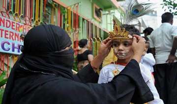 in krishna s land muslims help in janmashtmi... in krishna s land muslims help in janmashtmi...