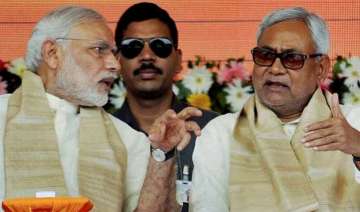 nitish lalu sonia take on pm modi govt to lapse... nitish lalu sonia take on pm modi govt to lapse...