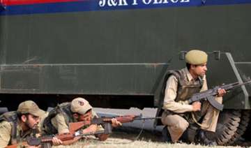 militants attack police post in kashmir kill one... militants attack police post in kashmir kill one...