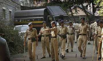 reduced security cover to politicians frees 197... reduced security cover to politicians frees 197...