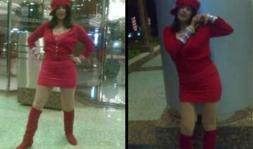 radhe maa turns to be a controversy queen new... radhe maa turns to be a controversy queen new...