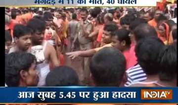 11 killed 40 injured in stampede near deogarh... 11 killed 40 injured in stampede near deogarh...