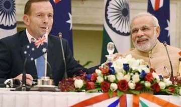 india stands shoulder to shoulder with australia... india stands shoulder to shoulder with australia...
