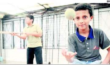 class 8 class 6 students studying mba in mumbai -... class 8 class 6 students studying mba in mumbai -...