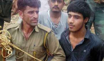 udhampur terror attack 4 held for helping... udhampur terror attack 4 held for helping...