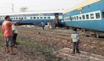 kalka mail mishap railway cancels 15 trains... kalka mail mishap railway cancels 15 trains...
