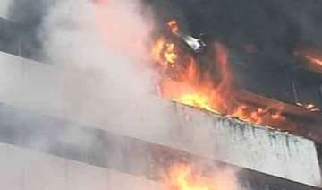 major fire at pune mall - India TV major fire at pune mall - India TV